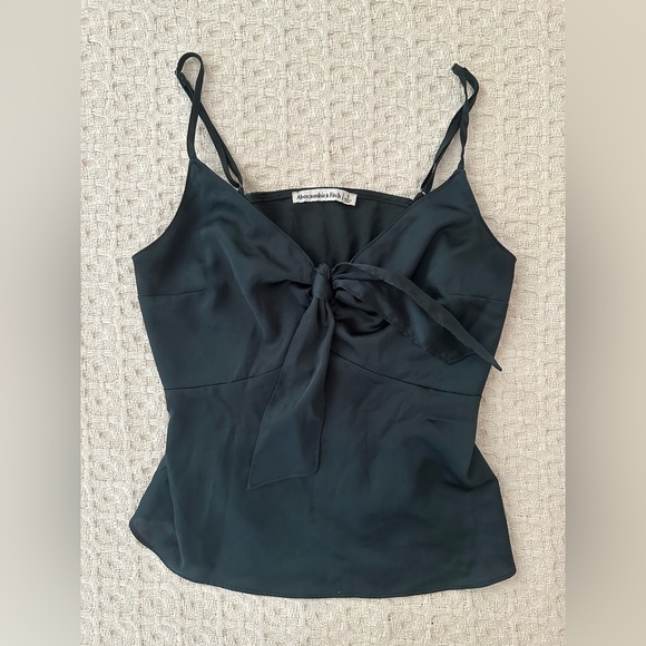 emerald green bow tank - Picture 1 of 2